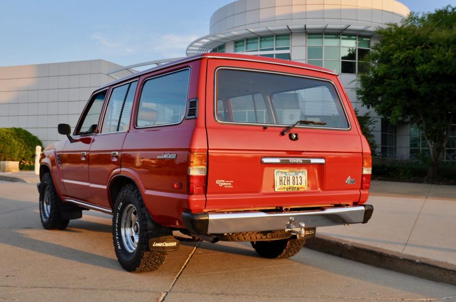  Toyota Land Cruiser 60 (FJ60) 1984 года  (NA) (фото 18 из 251)
